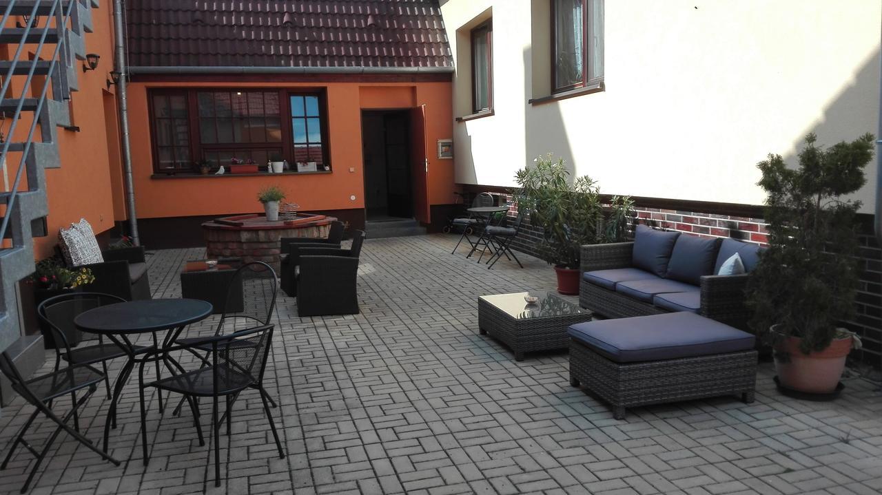 Penzion U Reky Vojkovice  Ngoại thất bức ảnh